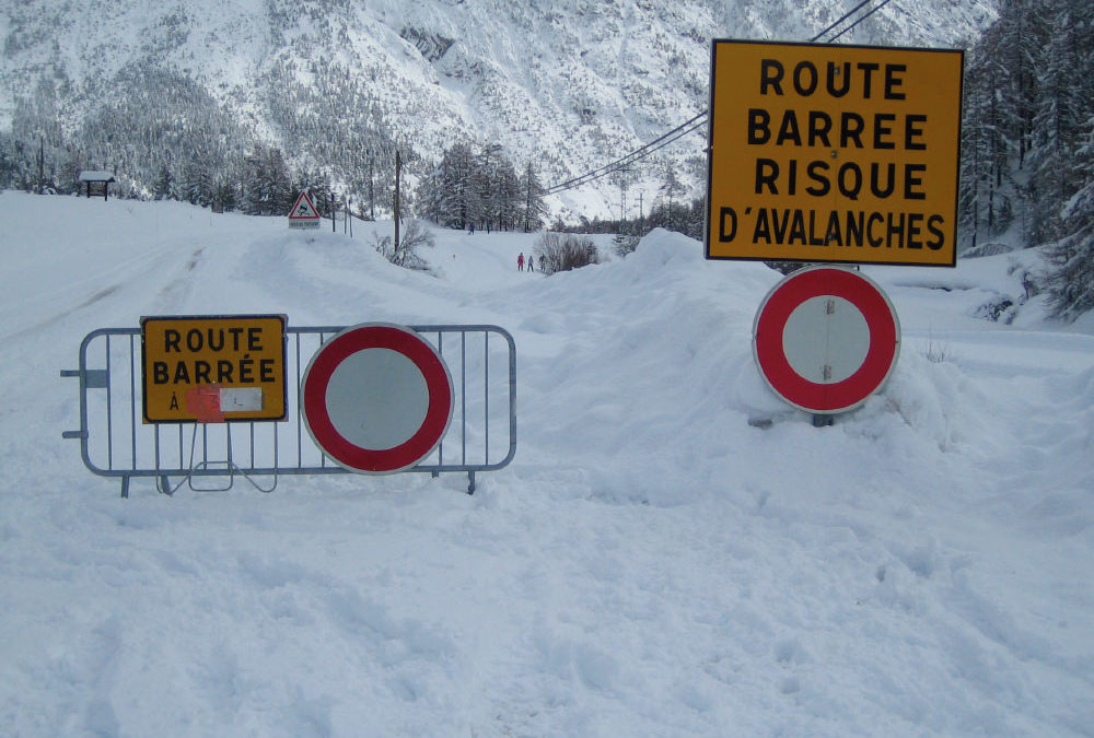 Coupure route Névache – Briançon dans les 2 sens