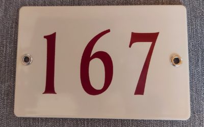Pose des plaques avec Numéro de chaque Bâti