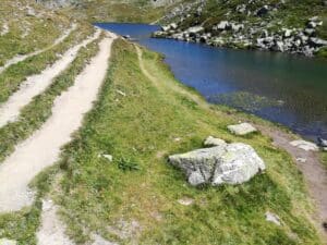Berge du lac Long dégradée par le piétinement